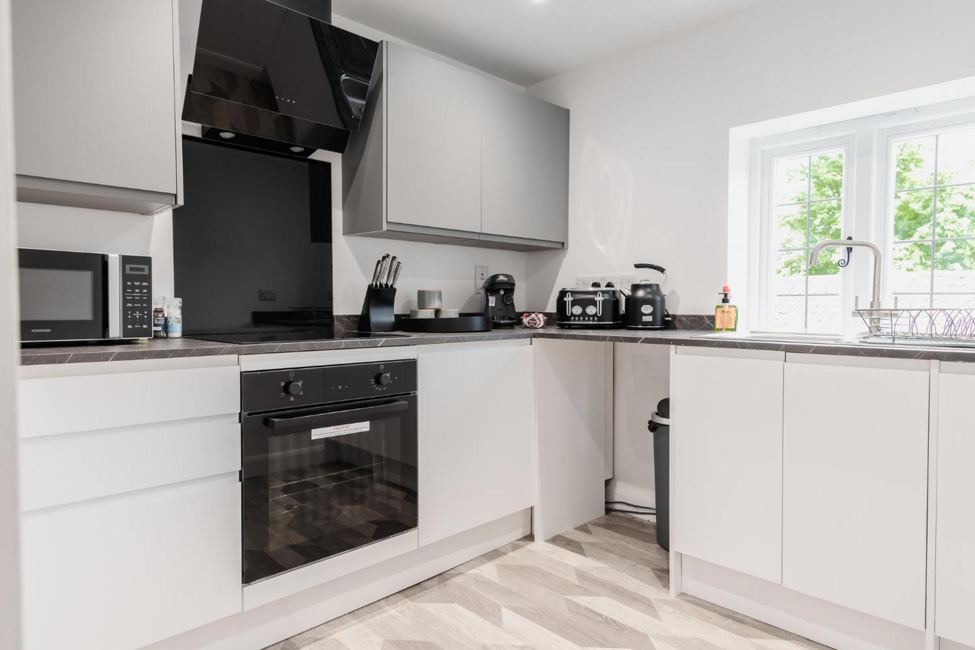 Cosy 2-Bed Apartment In Nettleham 林肯 外观 照片